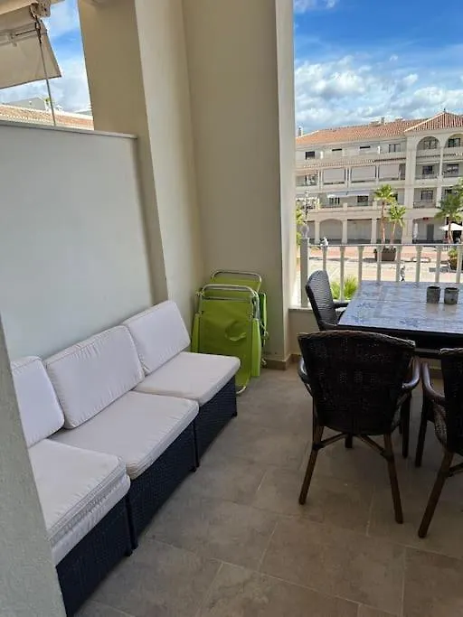 Trevlig Laegenhet I City Nerja